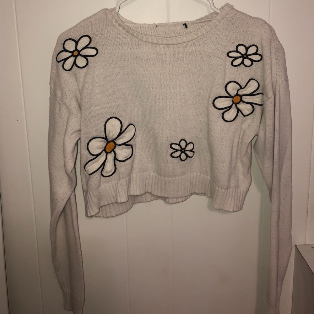 Small Forever 21 Long Sleeve Floral Crop Top
